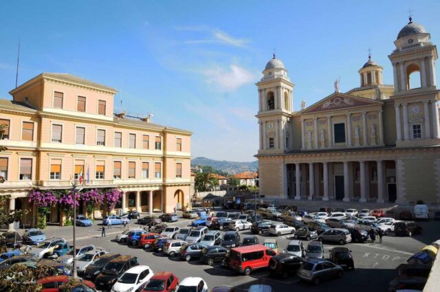 Imperia: il questore ammonisce straniero per minacce a ex e figlia Imperia: il questore ammonisce straniero per minacce a ex e figlia