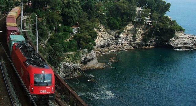 treno pieve ligure