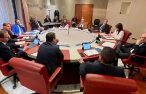 Pd attacca Bucci: streaming giunta non è demagogia, ma trasparenza