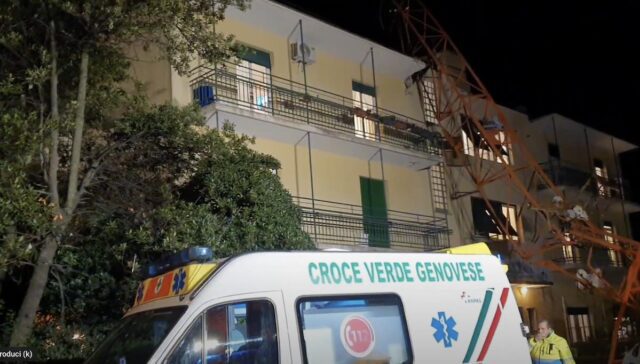 Gru crollata su RSA a Genova: undici indagati per il disastro Gru crollata su RSA a Genova: undici indagati per il disastro