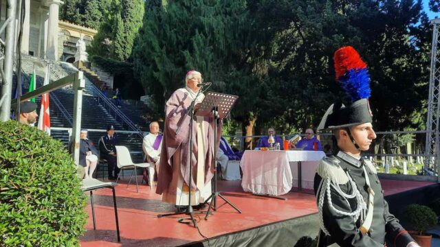 Staglieno, la commemorazione dei Caduti di tutte le guerre Staglieno, la commemorazione dei Caduti di tutte le guerre