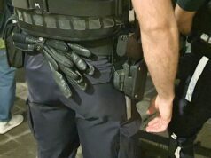 Piazza Portello, agente ferito durante un controllo: arrestato per droga e resistenza a pubblico ufficiale Piazza Portello, agente ferito durante un controllo: arrestato per droga e resistenza a pubblico ufficiale