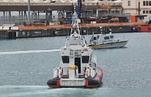 Genova, tragedia in mare al largo di Voltri: trovato il corpo senza vita di un anziano Genova, tragedia in mare al largo di Voltri: trovato il corpo senza vita di un anziano