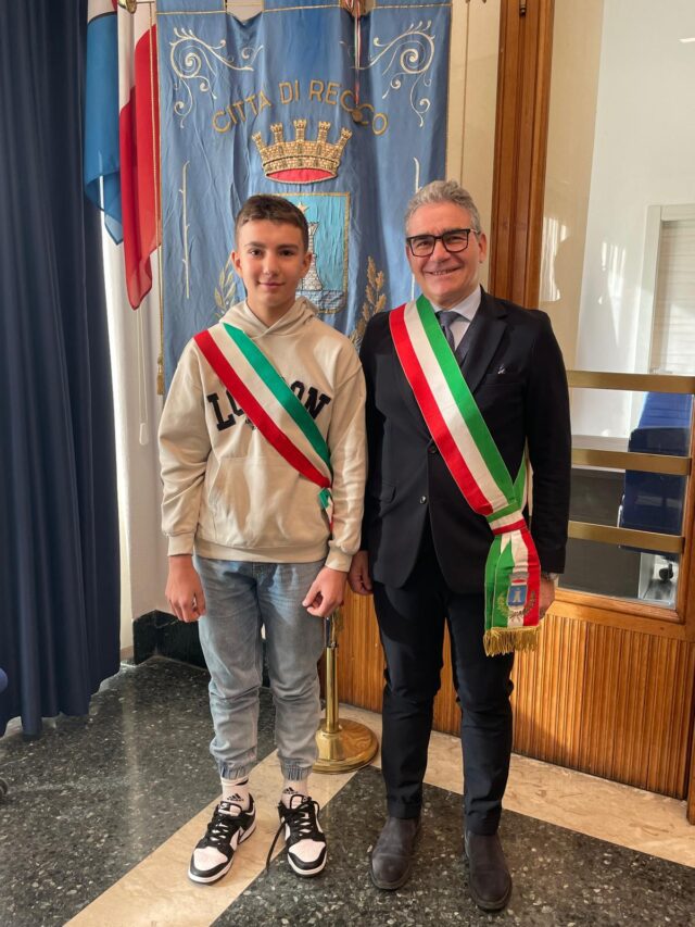 Cristiano Capurro, 13 anni, studente della classe 3C è il nuovo sindaco dei ragazzi Cristiano Capurro, 13 anni, studente della classe 3C è il nuovo sindaco dei ragazzi