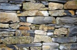 Recco, consolidamento stradale in via Alpini d’Italia Recco, consolidamento stradale in via Alpini d'Italia.