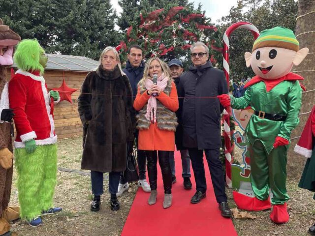 villabombrini natale 1 A Villa Bombrini arriva la magia del Villaggio di Babbo Natale