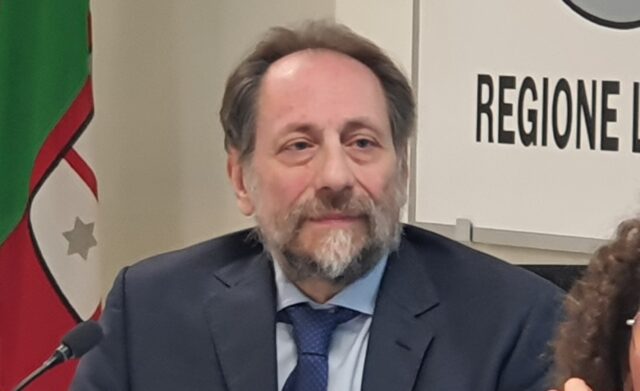 Chiusura dell’elisuperficie del Gaslini: Pastorino chiede alternative per il volo notturno Chiusura dell’elisuperficie del Gaslini: Pastorino chiede alternative per il volo notturno