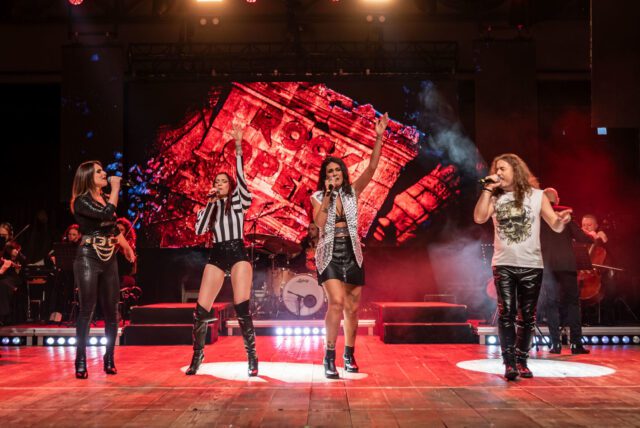 Mercoledì 15 e giovedì 16 gennaio ore 21 al Politeama Genovese ROCK AT THE OPERA Mercoledì 15 e giovedì 16 gennaio ore 21 al Politeama Genovese "ROCK AT THE OPERA"