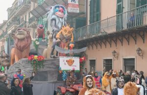 Tutto pronto a Loano per il CarnevaLöa 2025 Tutto pronto a Loano per il CarnevaLöa 2025