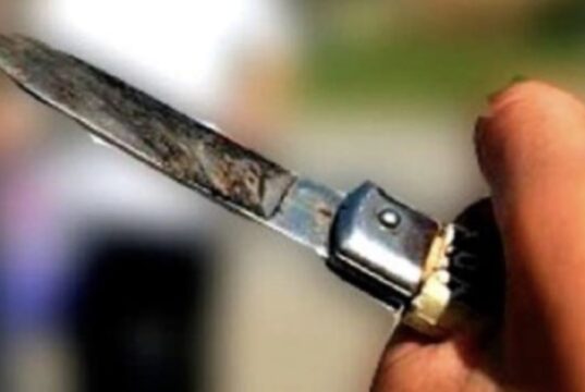 Genova, 19enne ferito al volto dopo aggressione omofoba Genova, 19enne ferito al volto dopo aggressione omofoba