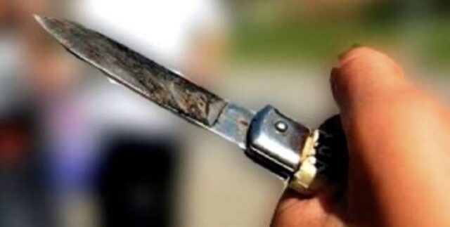 Genova violenta. Un accoltellamento a San Teodoro nella notte Genova violenta. Un accoltellamento a San Teodoro nella notte