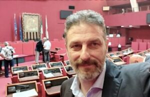 M5S: Regione trova milioni per consulenze e poltrone M5S: Regione trova milioni per consulenze e poltrone