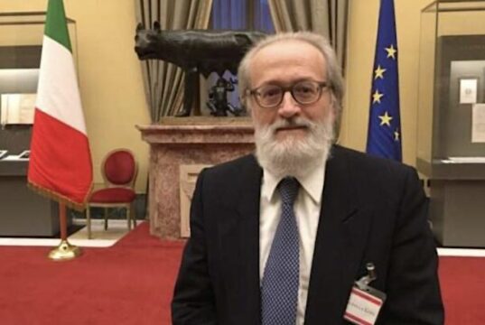 Una riflessione di fine d’anno. Prof. Becchi: Buon 2026 ai lettori di LN A Liguria Live si parla del diritto alla morte con Paolo Becchi