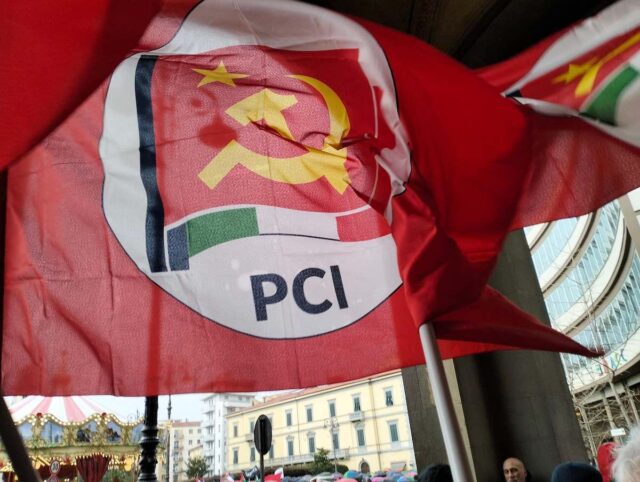 Il PCI in piazza per la pace: contro il riarmo e a sostegno del popolo palestinese Il PCI in piazza per la pace: contro il riarmo e a sostegno del popolo palestinese