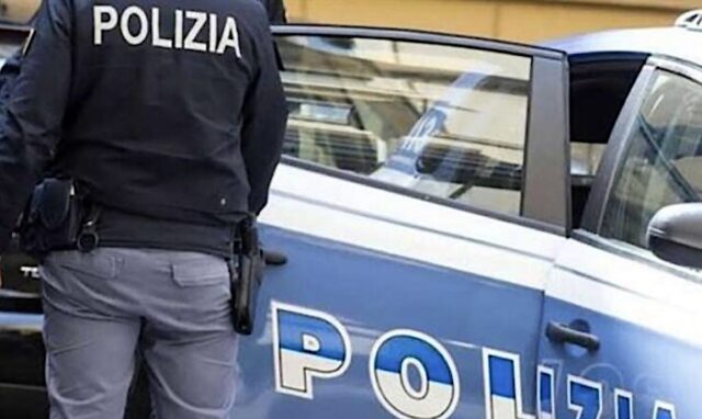 Savona: arrestato per stalking dopo aver picchiato e minacciato la ex fidanzata minorenne Savona: arrestato per stalking dopo aver picchiato e minacciato la ex fidanzata minorenne