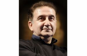 Roberto Giacobbo ai Martedì Letterari del Casinò di Sanremo Roberto Giacobbo ai Martedì Letterari del Casinò di Sanremo