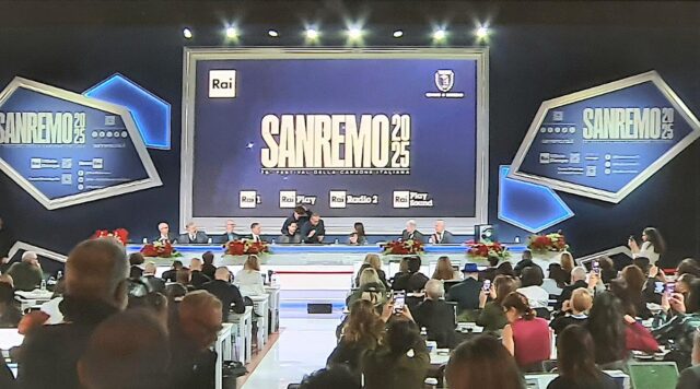 Sala stampa dati audience Sanremo 2025: 10 milioni e 700 mila spettatori per la terza serata