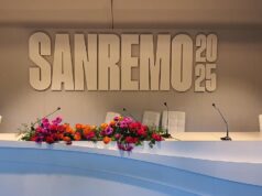 Accordo raggiunto: il Festival resta a Sanremo per altri tre anni Accordo raggiunto: il Festival resta a Sanremo per altri tre anni