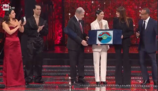 Sanremo 2025 premiazione Giorgia annalisa