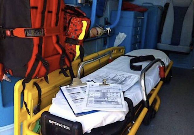 Borgoratti, donna muore schiacciata da un’auto che era stata parcheggiata in discesa