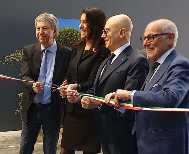 ArteGenova 2025: la grande mostra-mercato d'arte a Genova fino al 16 febbraio ArteGenova 2025: la grande mostra-mercato d'arte a Genova fino al 16 febbraio