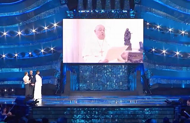 Festival 2025: il messaggio del Papa a Sanremo, la musica come strumento di pace Festival 2025: il messaggio del Papa a Sanremo, la musica come strumento di pace