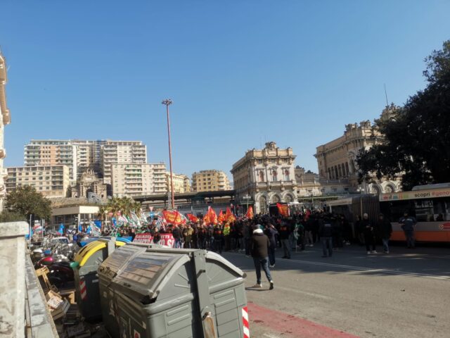 Protesta dei metalmeccanici a Genova