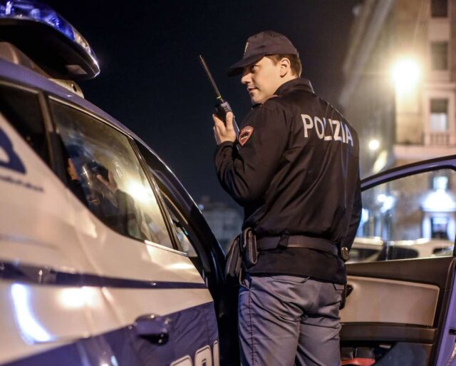 Furti notturni al Porto Antico di Genova: denunciato un 32enne Furti notturni al Porto Antico di Genova: denunciato un 32enne