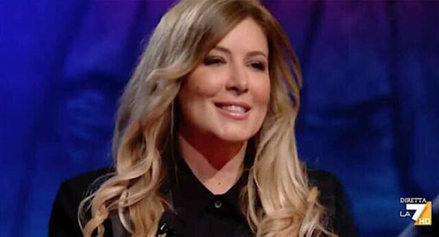 Sanremo 2025, Selvaggia Lucarelli critica la classifica: Canzoni sopravvalutate Sanremo 2025, Selvaggia Lucarelli critica la classifica: Canzoni sopravvalutate