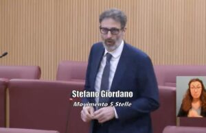 Emergenza nei Pronto soccorso, M5S a Bucci: basta fare il gioco delle tre carte Consiglio regionale, seduta sospesa: è bagarre in aula