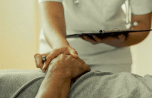 Toscana rossa, sì al fine vita. Becchi: suicidio assistito dai giudici