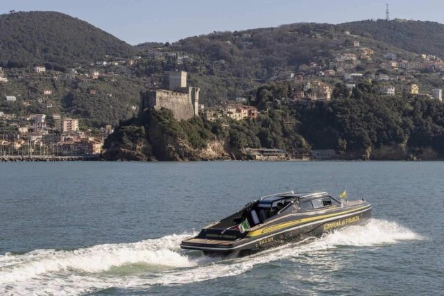 Giornate FAI: visita alla Sezione Navale della Guardia di Finanza di Lerici