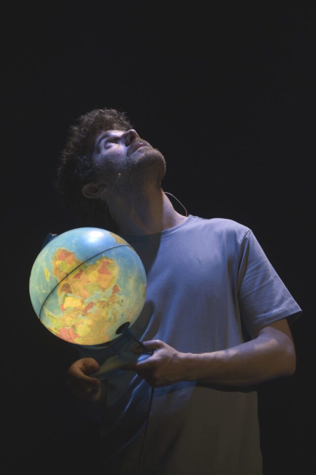 Nell’Oratorio della Chiesa di S.Martino a Framura Come se niente fosse Nell’Oratorio della Chiesa di S.Martino a Framura Come se niente fosse