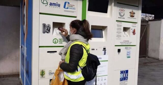 amiu ecocompattatore AMIU celebra la Festa della Donna