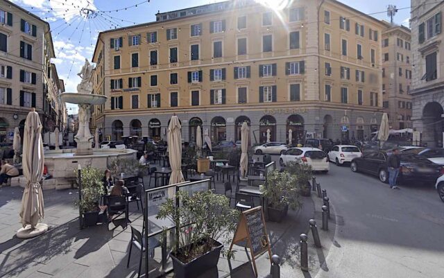 Blatte in cucina e sporcizia: chiusa nota osteria in piazza Colombo