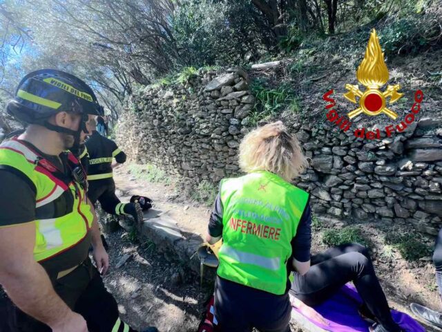 Monterosso, malore durante escursione, l’intervento dei Vigili del Fuoco