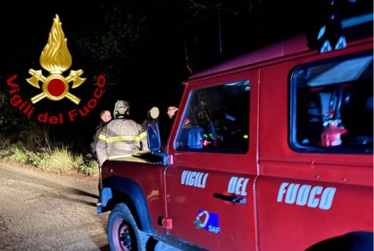 Scout si perdono sul monte Fasce, gruppo di giovani salvato dai Vigili del Fuoco Scout si perdono sul monte Fasce, gruppo di giovani salvato dai Vigili del Fuoco