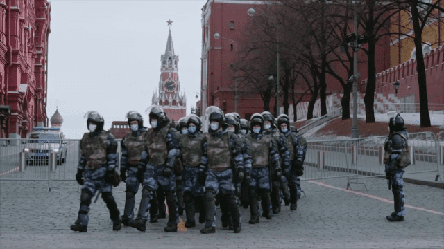 Il 14 e 15 aprile al cinema Sivori Of Caravan and the Dogs sulla Russia e Putin all'interno della rassegna Mondovisioni Il 14 e 15 aprile al cinema Sivori Of Caravan and the Dogs sulla Russia e Putin all'interno della rassegna Mondovisioni