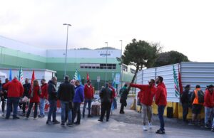 Sciopero dei corrieri Amazon della filiera ultimo miglio Sciopero dei corrieri Amazon della filiera ultimo miglio