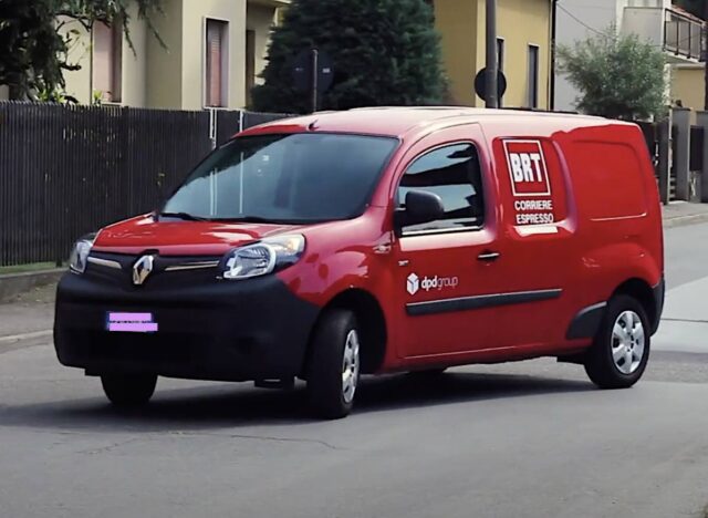 Genova: sciopero dei corrieri Bartolini, i sindacati chiedono rispetto, assunzioni e sicurezza Genova: sciopero dei corrieri Bartolini, i sindacati chiedono rispetto, assunzioni e sicurezza