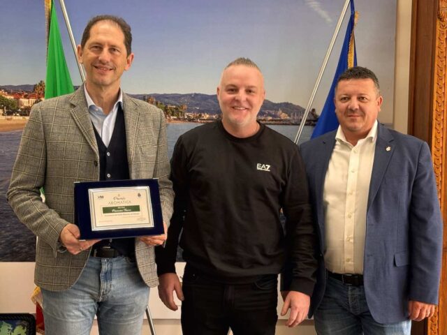 Francesco Trucco vince il Premio Aromatica 2025