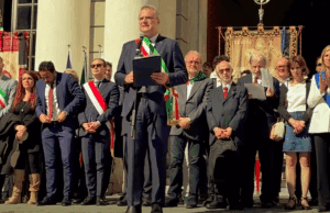 Fischi a Bucci e Piciocchi, Orgoglio Genova: intolleranti tradiscono valori 25 aprile