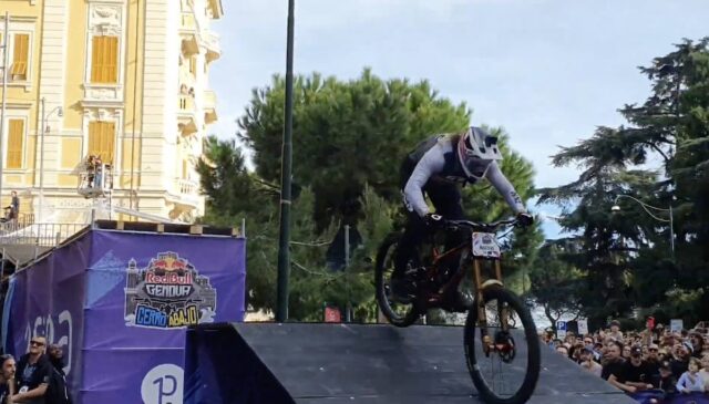 Red Bull Cerro Abajo 2025 a Genova: il grande ritorno