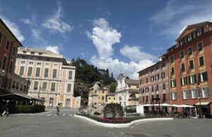 Chiavari, al via da domani la sperimentazione della ZTL nel centro storico Chiavari, al via da domani la sperimentazione della ZTL nel centro storico