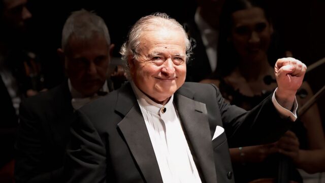 Donato-Renzetti-Opera-Carlo-Felice-24-25-b Carlo Felice, in concerto musiche di Casella e Cajkovskij