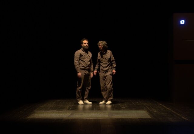 La compagnia Gli Omini torna sul palco Teatro della Tosse il 29 maggio con SBUCCI, il nuovo progetto sostenuto dal Teatro Metastasio di Prato La compagnia Gli Omini torna sul palco Teatro della Tosse il 29 maggio con SBUCCI, il nuovo progetto sostenuto dal Teatro Metastasio di Prato
