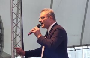 Genova, chiusura del centrodestra con Meloni in video e Salvini in piazza Genova, chiusura del centrodestra con Meloni in video e Salvini in piazza