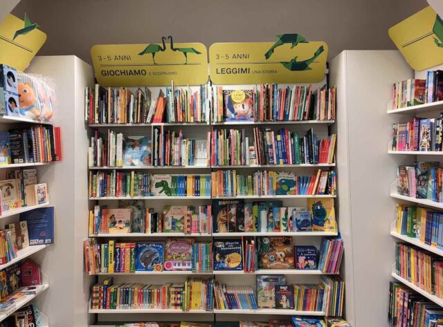 bookstore mondadori Il nuovo Mondadori Bookstore apre a La Spezia: più spazio ai giovani lettori, eventi e cultura