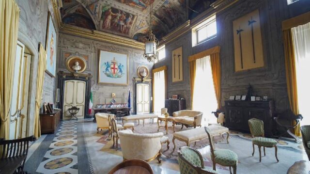 lomellini patrone foto 5 Salone affrescato al secondo piano nobile 2 Giugno, Festa della Repubblica: l’Esercito apre al pubblico Palazzo Lomellini-Patrone a Genova