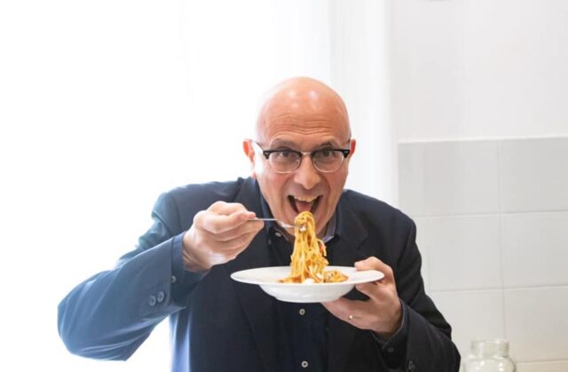 Se lo dice... Tripadvisor: Il libro di Marco Benvenuto sulle recensioni online